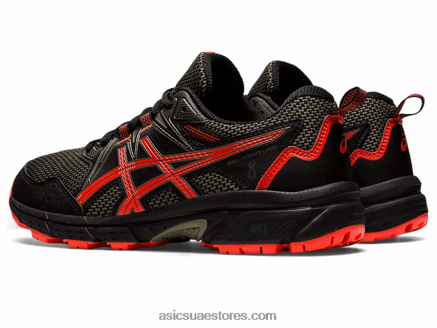 Asics طماطم سوداء / كرزية مدرسة جيل فينشر 8 الابتدائية 2N24DJ4389