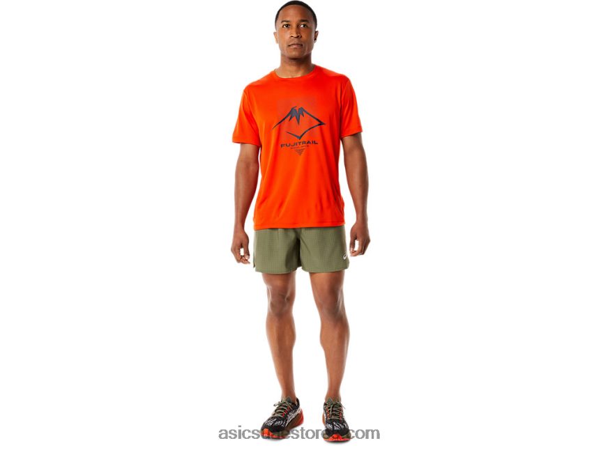 Asics طماطم كرزية توب قصير الأكمام بشعار فوجيتريل للرجال 2N24DJ1114