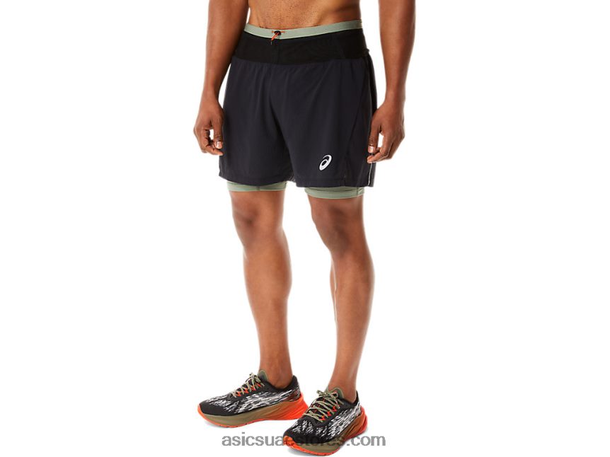 Asics أداء أسود / حزاز أخضر فوجيتريل قصير للرجال 2N24DJ1139