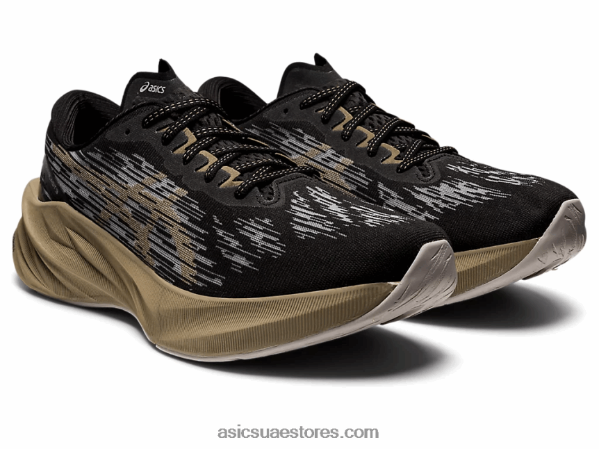 Asics أسود / منك نوفابلاست 3 2N24DJ1010