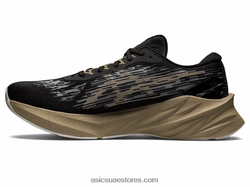 Asics أسود / منك نوفابلاست 3 2N24DJ1010