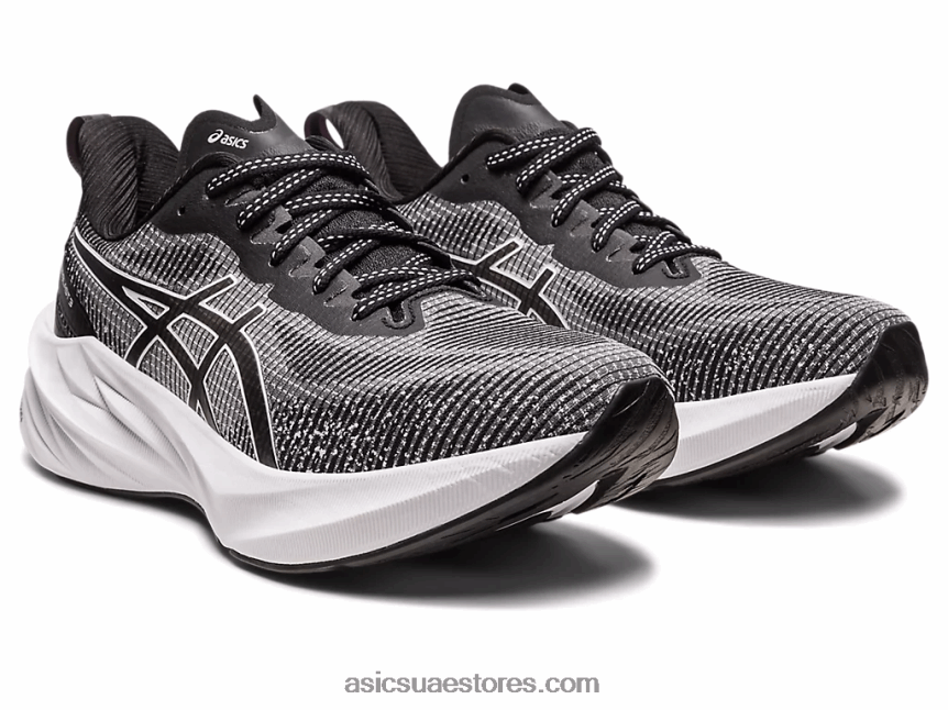 Asics أبيض أسود نوفابلاست 3 جنيه 2N24DJ2268