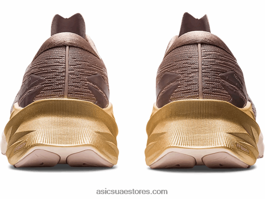 Asics تزلف / البيج المعدني نوفابلاست 3 2N24DJ2428