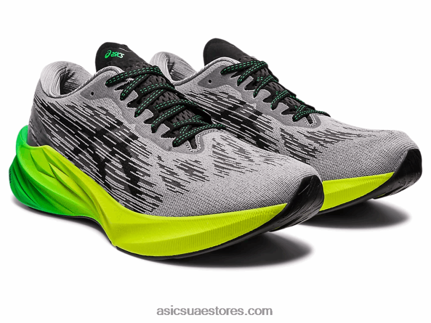 Asics صفيحة صخرية / أسود نوفابلاست 3 2N24DJ344