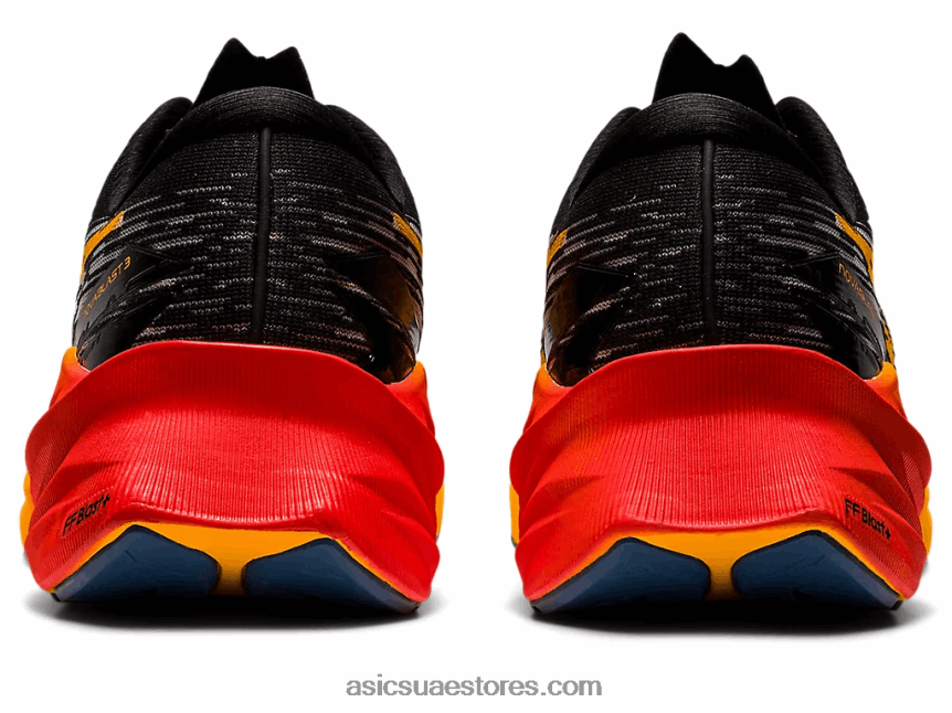 Asics أسود / كهرماني نوفابلاست 3 2N24DJ939