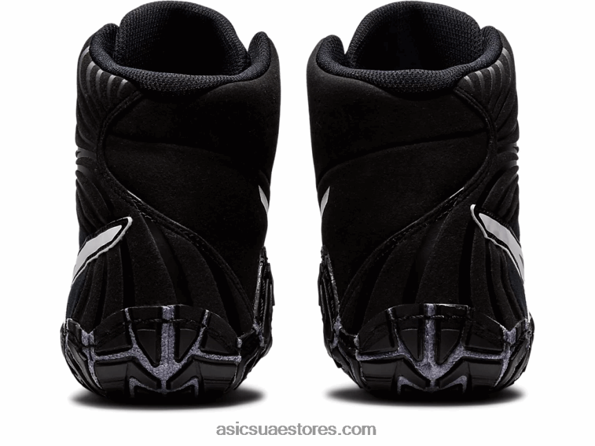 Asics أسود / أبيض المعتدي 5 2N24DJ1089