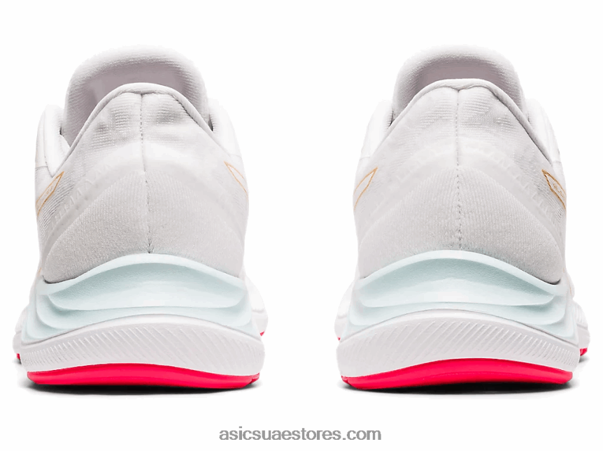 Asics أبيض / شمبانيا جل اكسايت 8 2N24DJ3195