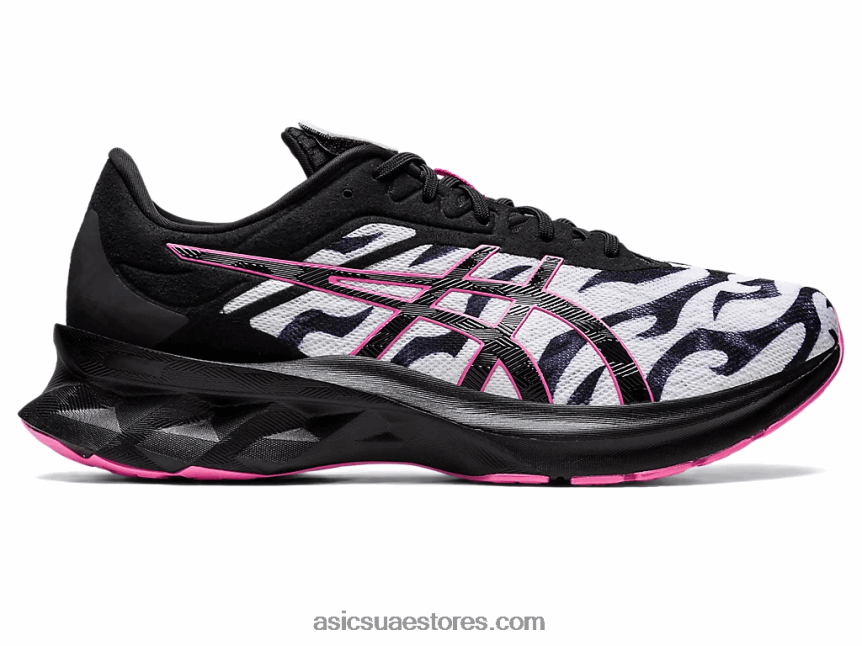 Asics أسود / أبيض novablast sps 2N24DJ1300