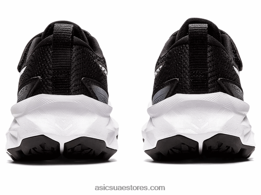Asics أسود / أبيض novablast 2 مرحلة ما قبل المدرسة 2N24DJ4417